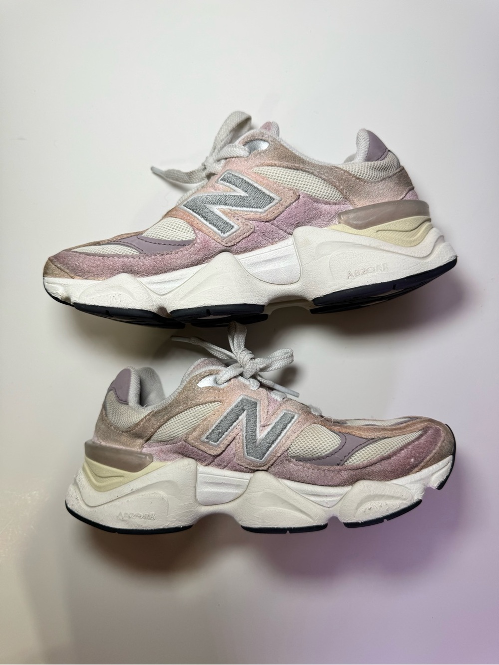 New Balance 9060 'Quartz Pink' / Pink Granite - Size 2 Kids / Youth